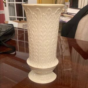 Elegant Cream Vase